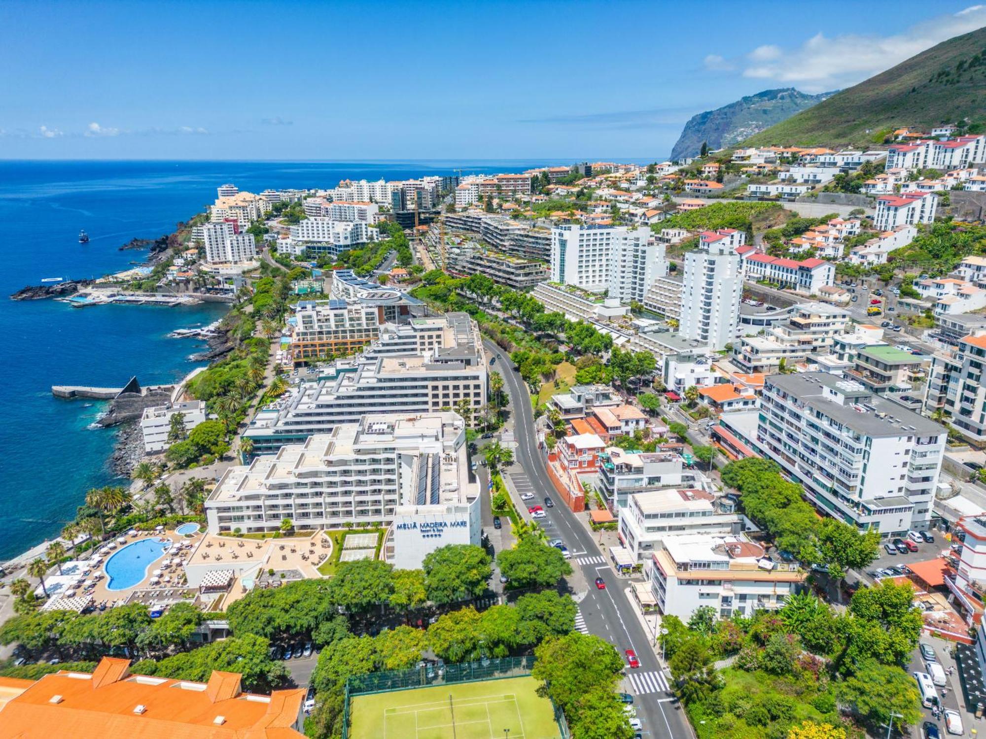 Oceanside Terrace Apartment By Holiday Rental Madeira ฟุงชาล ภายนอก รูปภาพ