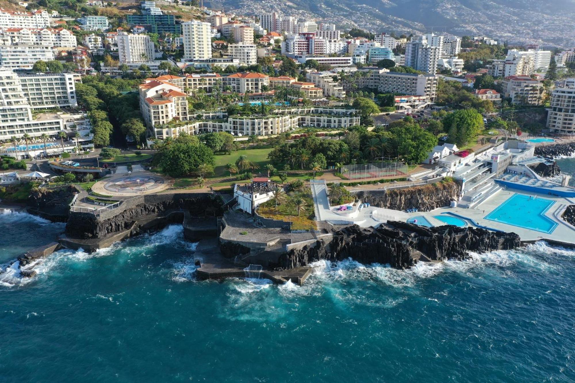 Oceanside Terrace Apartment By Holiday Rental Madeira ฟุงชาล ภายนอก รูปภาพ