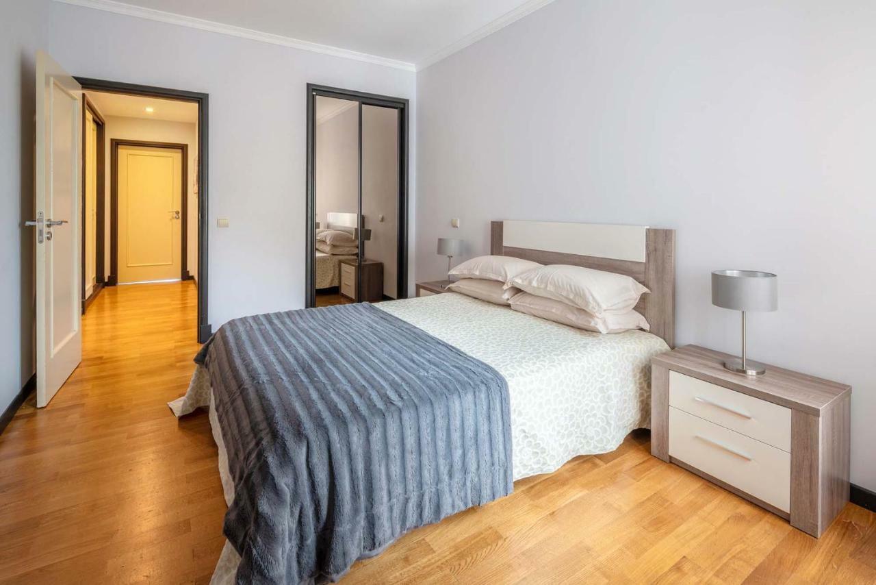 Oceanside Terrace Apartment By Holiday Rental Madeira ฟุงชาล ภายนอก รูปภาพ
