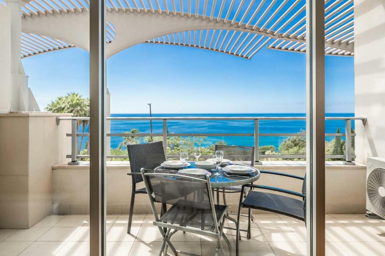 Oceanside Terrace Apartment By Holiday Rental Madeira ฟุงชาล ภายนอก รูปภาพ